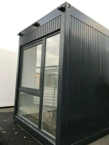 Single container 20 m² with toilet and vestibule, used